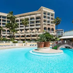  Apartment Vue Mer Vue Piscine